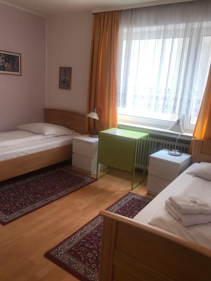 Hotel-Pension Asta Μόναχο Εξωτερικό φωτογραφία