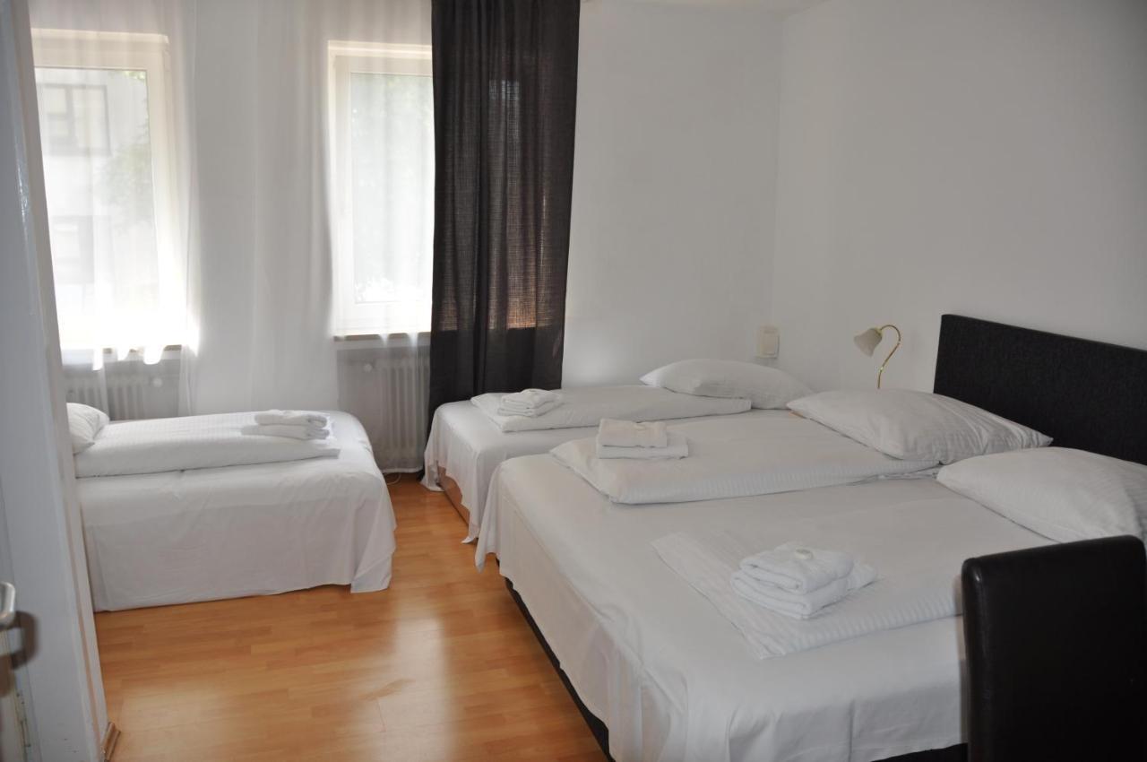 Hotel-Pension Asta Μόναχο Εξωτερικό φωτογραφία