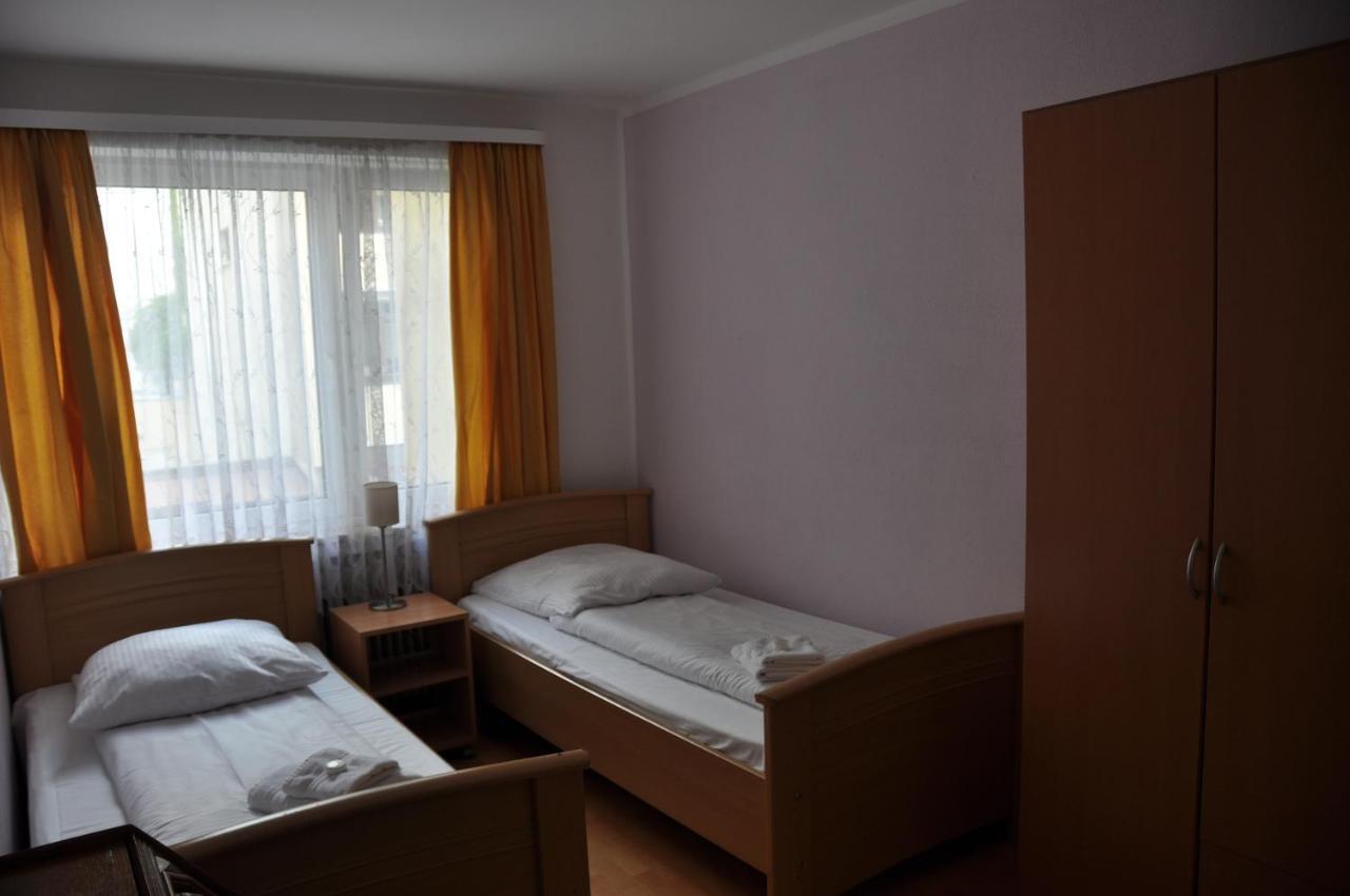 Hotel-Pension Asta Μόναχο Εξωτερικό φωτογραφία